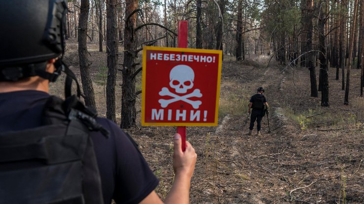Окупантів знищуватимуть міни