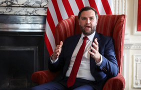 Віцепрезидент США: Америка більше не фінансуватиме війну в Україні