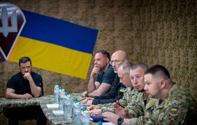 На Ставці ухвалили рішення щодо посилення матеріального забезпечення бойових бригад — Паліса
