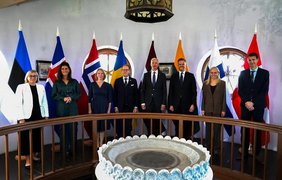 Північно-Балтійська вісімка вітає ініціативу Трампа по Україні, але збереже санкції