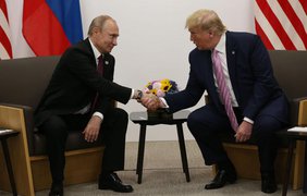 путін перед Аляскою хоче внести "ядерне питання" в домовленості з Трампом