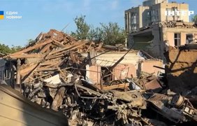 Авто злетіло, дах знесло: що розповіли свідки атаки на Миколаїв