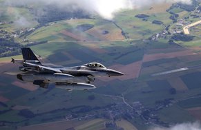 День Повітряних Сил ЗСУ: чим F-16 кращі за радянські "МіГи" та "Сушки" 