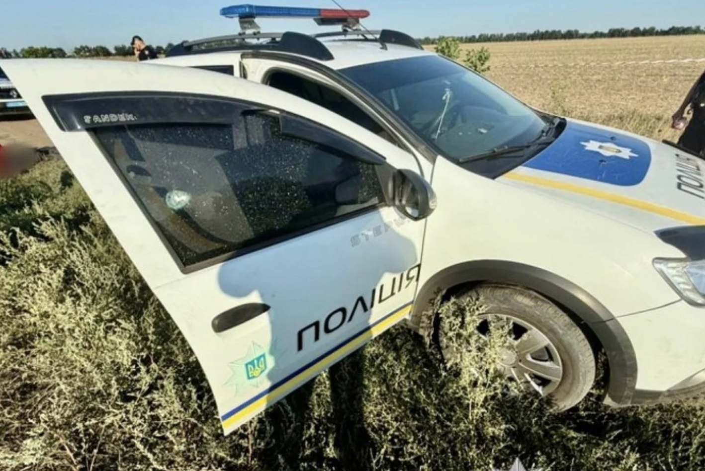 В Ізмаїлі на Одещині чоловік напав на двох поліцейських під час перевірки документів. Один із правоохоронців загинув