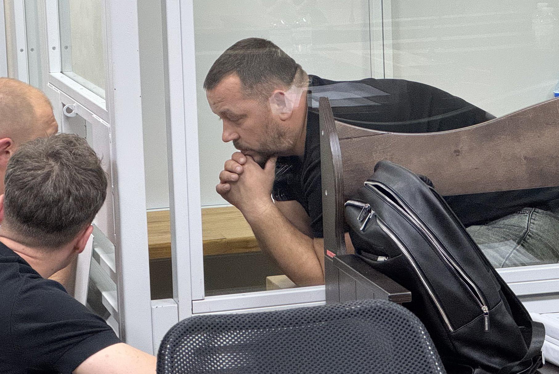 Вищий антикорупційний суд обрав запобіжний захід для колишнього керівника Рубіжанської міської військової адміністрації Андрія Юрченка, відправивши його під варту строком на 60 діб із можливістю внесення застави у розмірі 6 мільйонів гривень