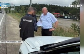 На Прикарпатті викрито масштабну корупцію: 44 посадовці під підозрою