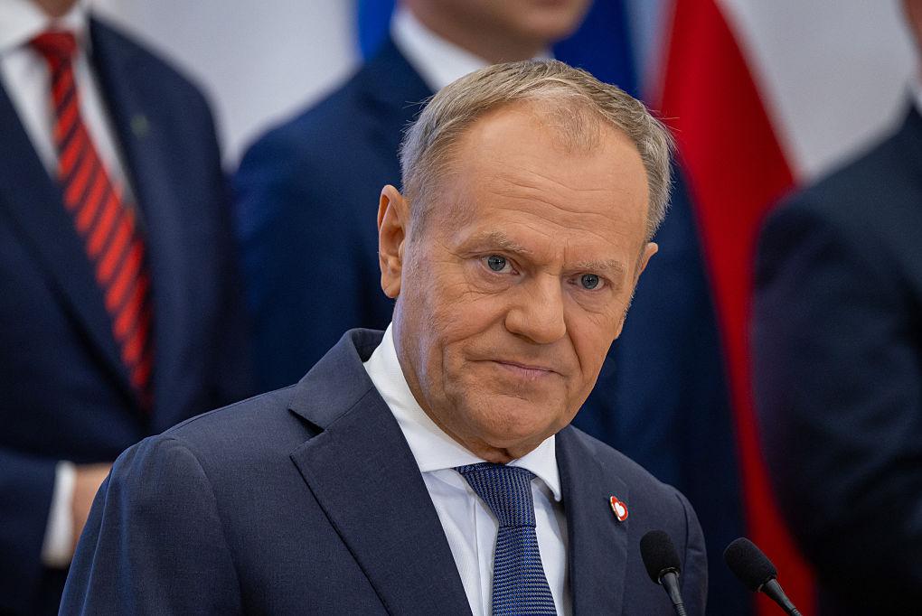 Прем'єр Польщі Дональд Туск заявив про можливу "заморозку" війни росії проти України. Після розмови із Зеленським він озвучив інтуїтивний, але стриманий прогноз.