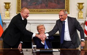 Зеленський має бути готовий "щось підписати" - Трамп
