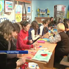 Школярі Кіровограду готують валентинки для військових