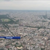 В Парижі занепокоєні появленням в небі п'яти безпілотників