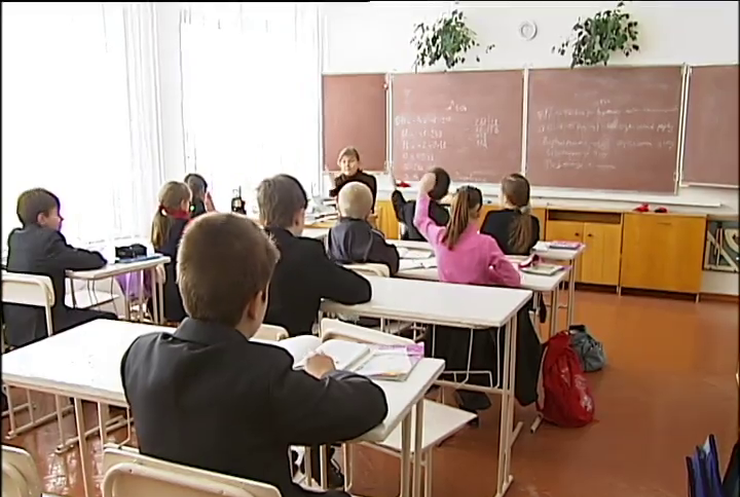 У школах Києва на вихідних відключать опалення