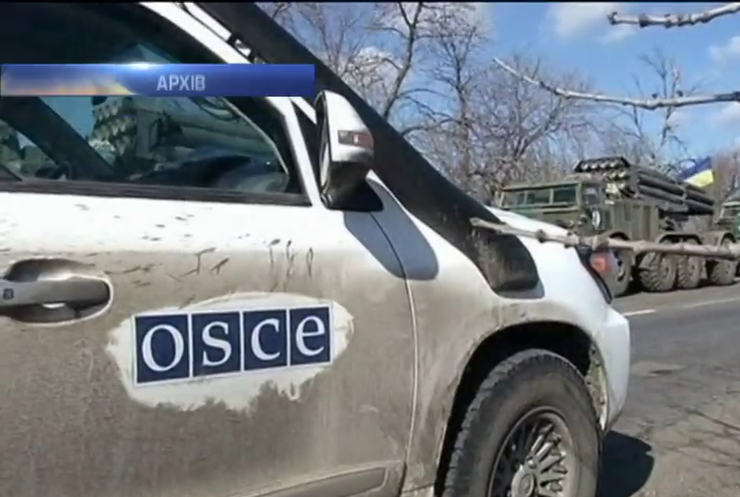 Спостерігачі ОБСЄ в Україні отримають броньовані позашляховики