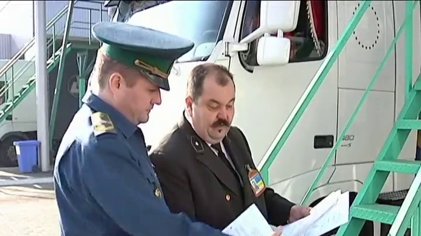 Експорт з України обвалився на $9 мільярдів за рік 