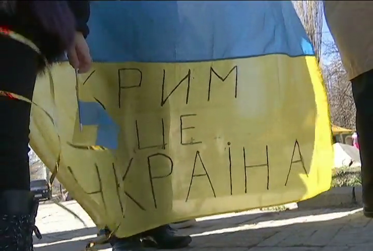 В Крыму арестовали крымского татарина за флаг Украины