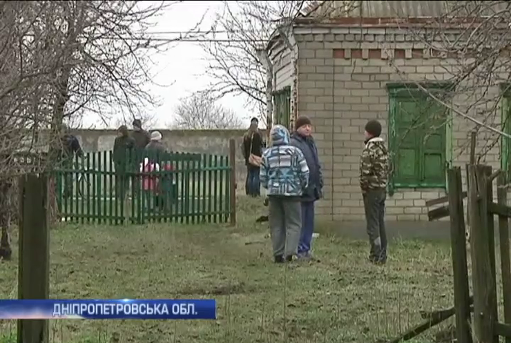 На Дніпропетровщині українські бійці випадково влучили у село