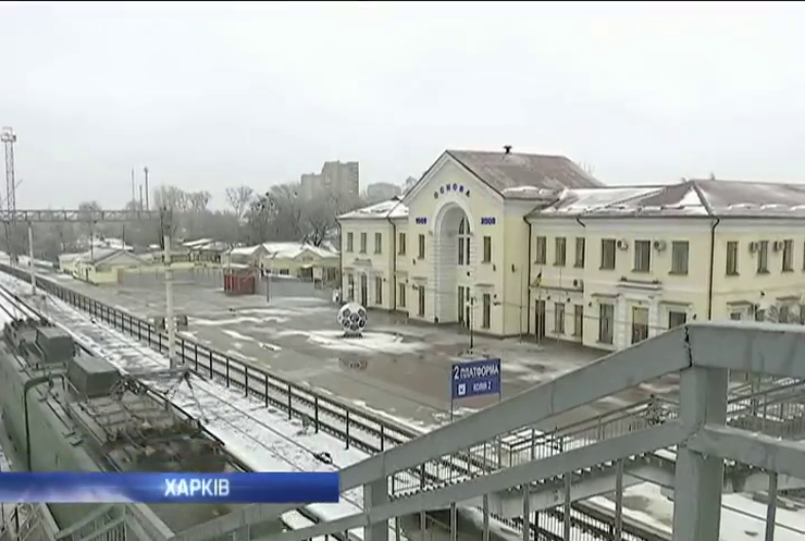 На Харківщині через вибух з колії зійшли 2 вагони
