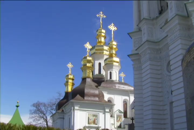 Епархии в Крыму остаются частью Украинской православной Церкви 
