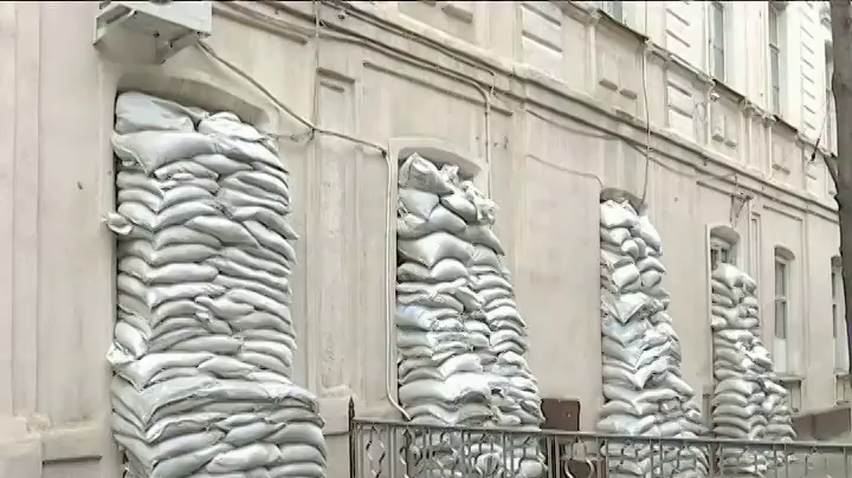 Будівельники з Кіровограду зводять лінію оборони на Запоріжжі