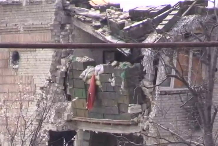Терористи на Донбасі обстріляли вісім населених пунктів 