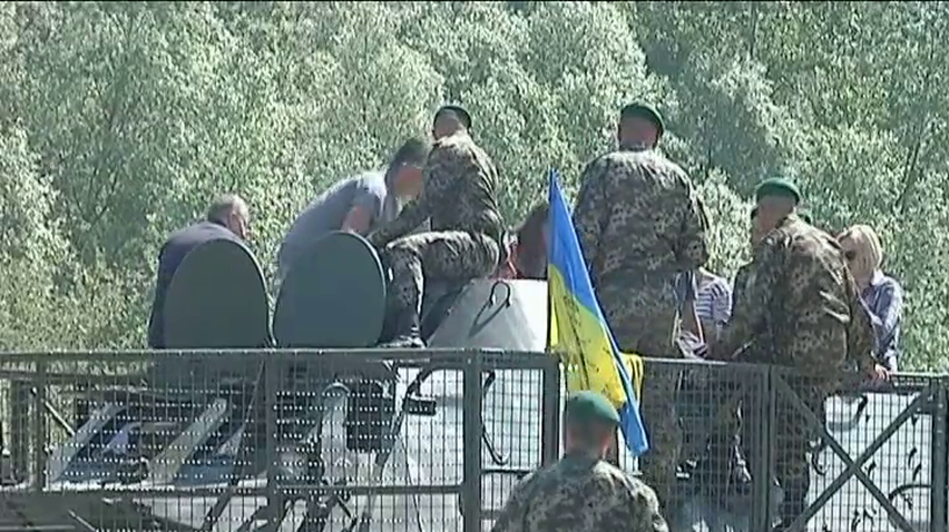 У Чернівцях волонтери відновили БТР для бійців АТО 