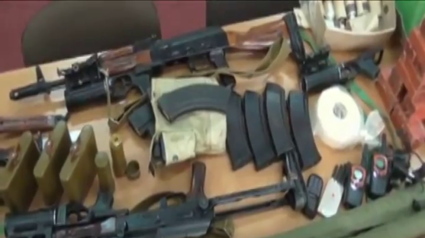 На Харківщині затримали диверсантів з арсеналом зброї
