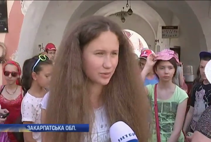Діти-переселенці із Донбасу заговорили угорською на Закарпатті 