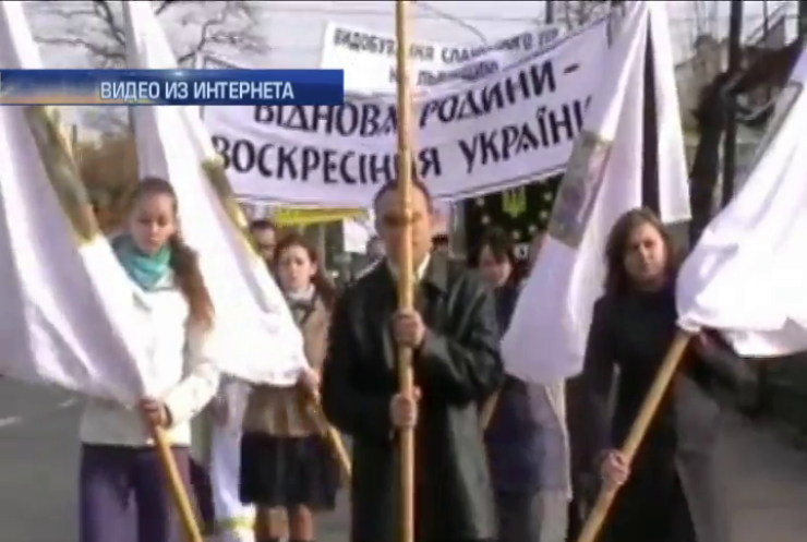 Основателя секты со Львова видели в оккупированном Донецке (видео)