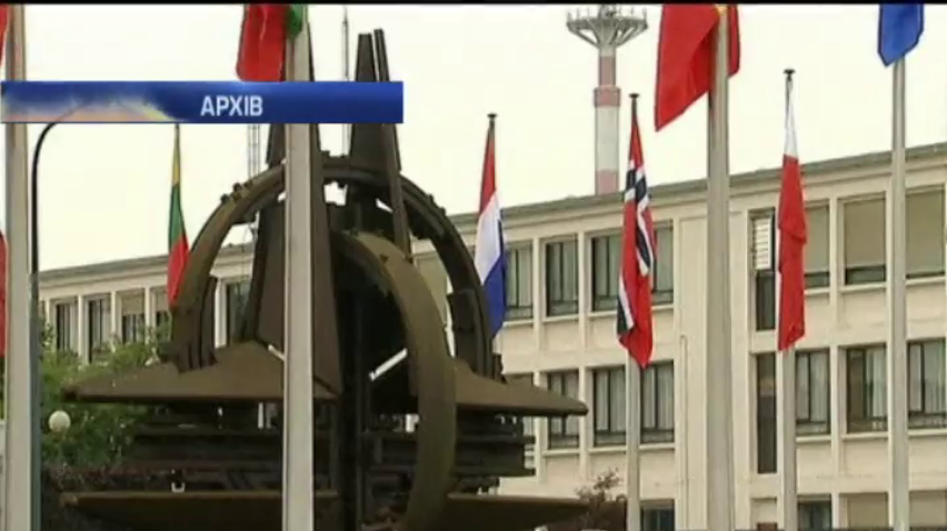 НАТО обговорить з Україною захист від агресії