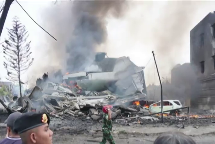 В авіакатастрофі в Індонезії кількість загиблих може зрости