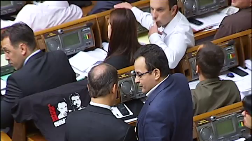 Депутатів змушували голосувати за закон про децентралізацію