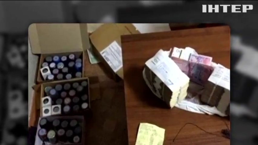 Міліціонер возив відмиті гроші бойовикам ЛНР