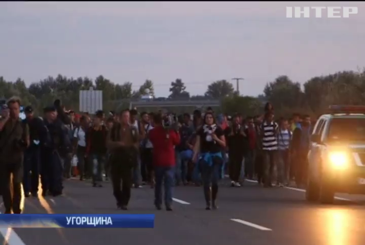 Мігранти в Угорщині скаржаться на жахливі умови життя