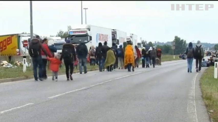 Австрія перекрила трасу на кордоні з Угорщиною