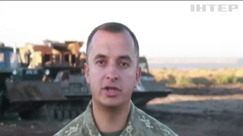 Бойовики обстріляли військових поблизу Лозової