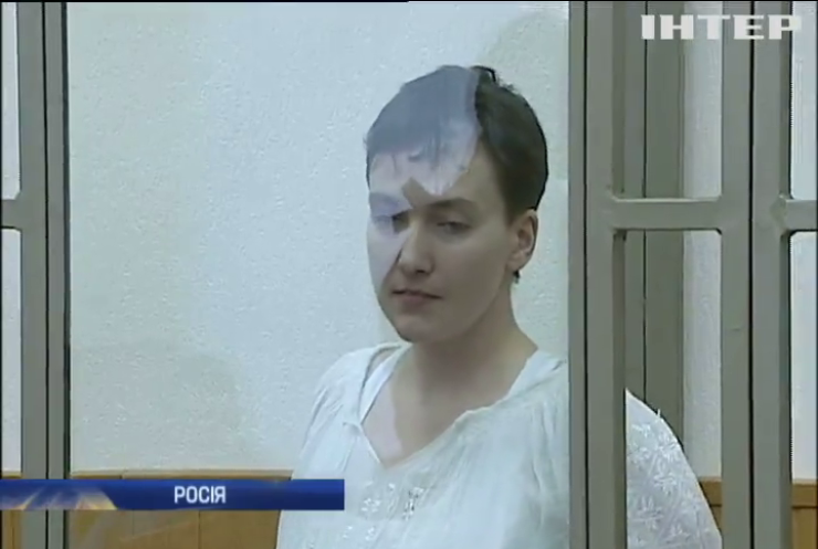 Надія Савченко погодилась розмовляти російською у суді