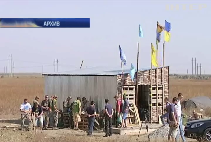 Оккупантам в Крыму развернули гигантский флаг Украины