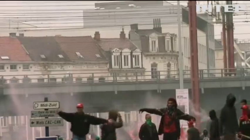 У Брюсселі демонстранти побилися з поліцією