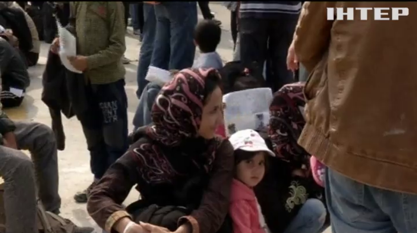 Біженці у Німеччині вимагають піклування та захисту (відео)