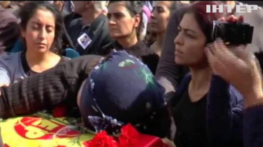 Владу Туреччини звинувачують у причетності до теракту в Анкарі
