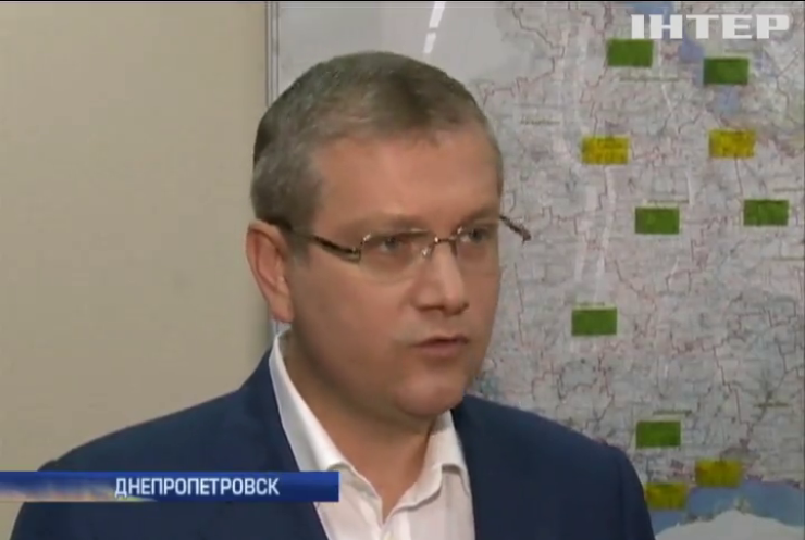 В Днепропетровске с кандидатов в мэры берут письменные обязательства