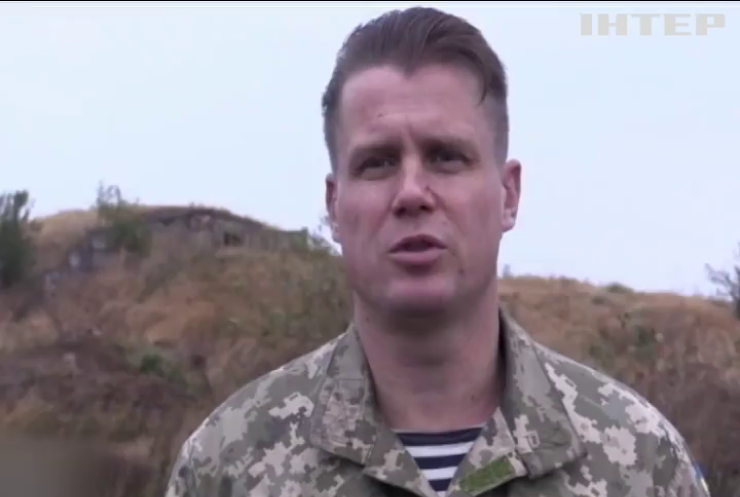 Військові готуються до відведення техніки з-під Донецька