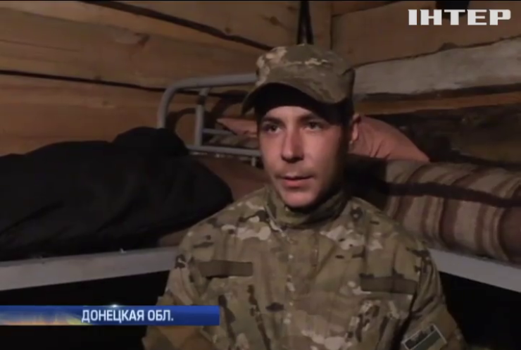 На Донбассе пограничники готовят лагерь к зиме (видео)