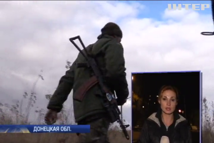 Военных под Донецком обстреляли тяжелыми минометами