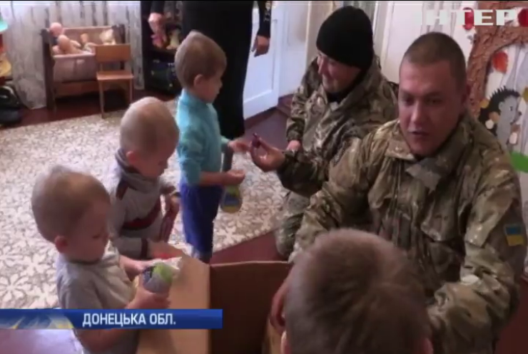 У селищі Луганське військові відновили дитячій садок