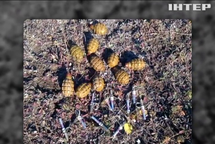На Луганщині виявили схованку з гранатами