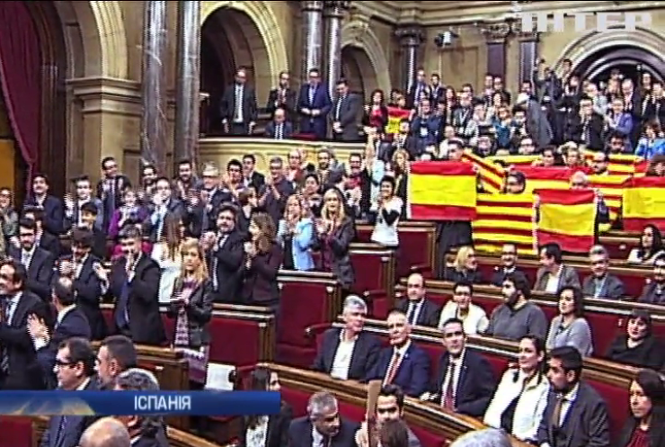 Мадрид осудив рішення Каталонії про відокремлення від Іспанії