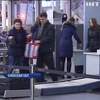 В "Борисполе" полиция тщательно проверяет подозрительных иностранцев (видео)