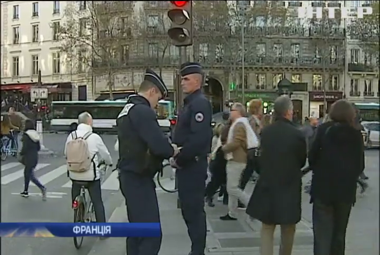 Теракти в Парижі спланували за межами Франції (відео)