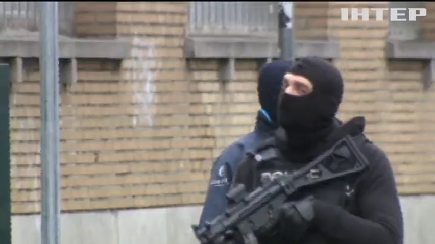 У Брюсселі поліція шукає терористів в арабських кварталах