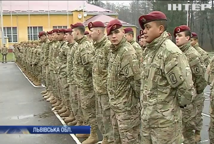 НАТО підготує 5 батальйонів армії України